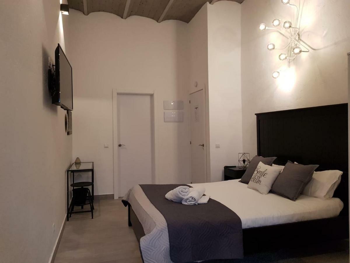 Florista Bonito Alojamiento Bien Comunicado Hotell Valencia Eksteriør bilde