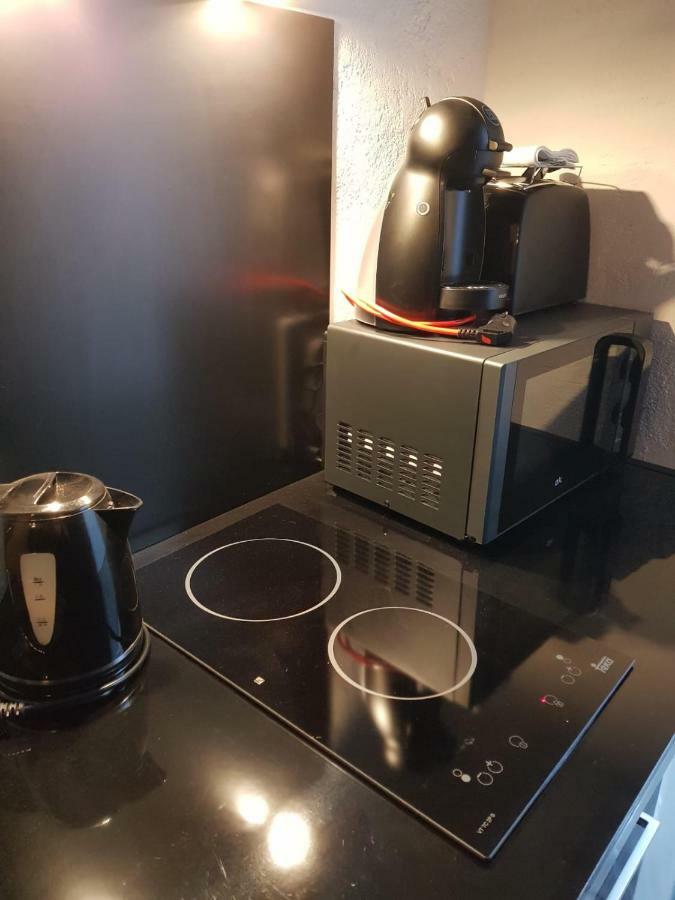 Florista Bonito Alojamiento Bien Comunicado Hotell Valencia Eksteriør bilde